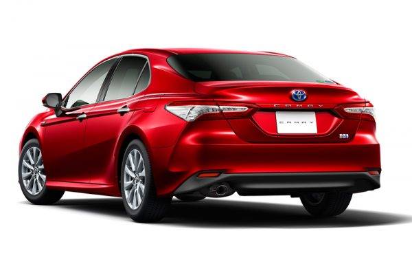 トヨタ 新型カムリ リアスタイル