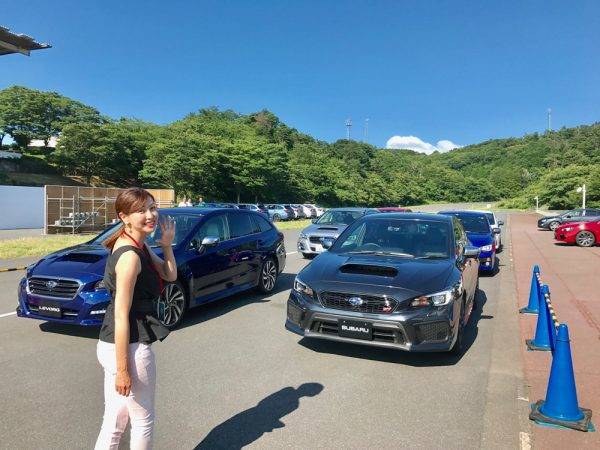 新型レヴォーグは後ろにも目がある？