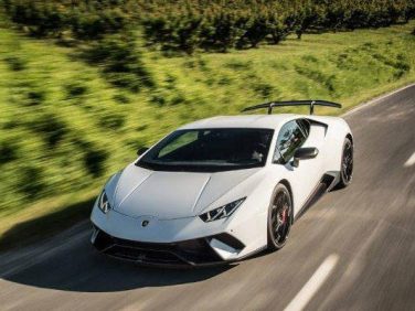 アウトモビリ・ランボルギーニ 2017年上半期販売台数増加