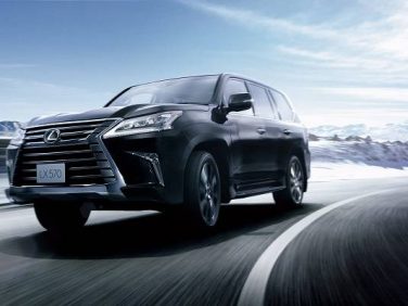 LEXUS、LXを一部改良、2列シート・5人乗り仕様を新規設定！