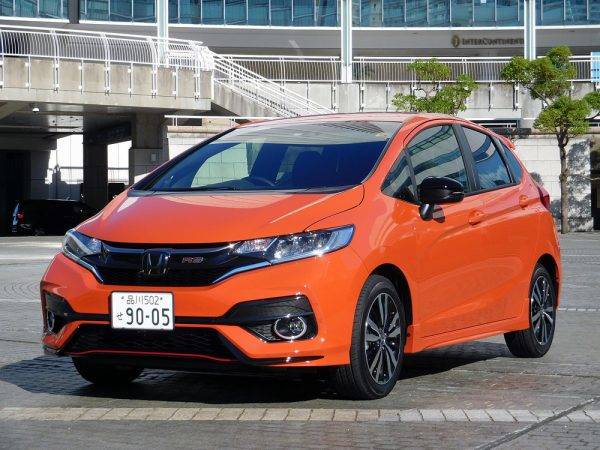 ホンダ　フィットRS　マイナーチェンジ　試乗　フロントイメージ　