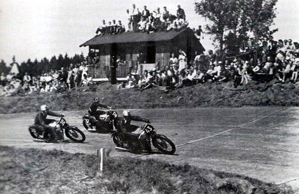 ニュルブルクリンク　1947年　戦後初開催のオートバイレース