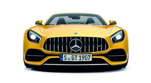 メルセデスAMG GT Cロードスター　3面図正面