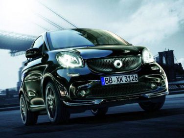 メルセデス・ベンツ 「smart BRABUS sports」を発表