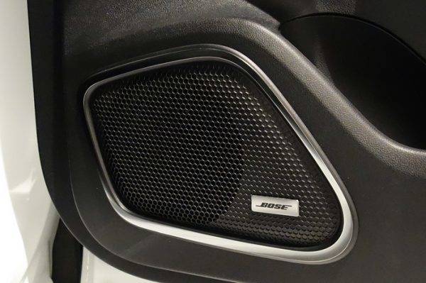 ルノー　カジャー　限定車カジャーBose　Boseサウンドシステム