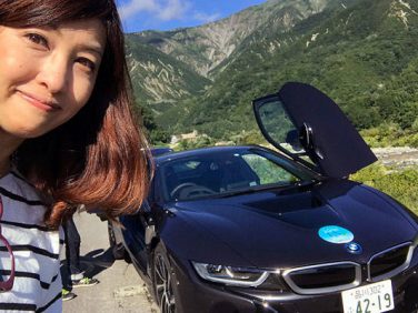 【コラム】「私、脱いでも脱がなくても凄いんです！？」～BMW i8@吉田由美
