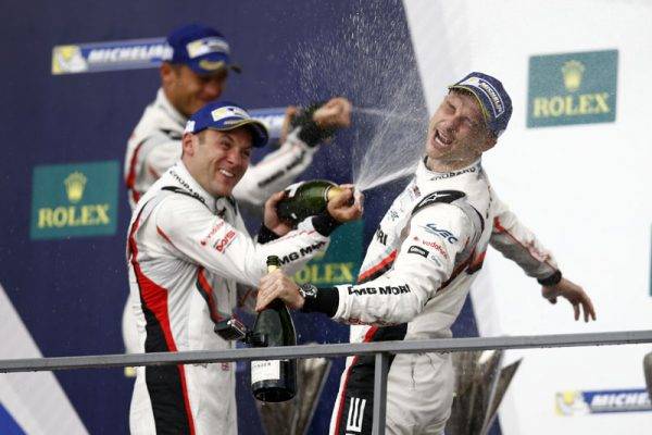 世界耐久選手権（WEC)第5戦「メキシコ6時間レース」　シャンパンファイト
