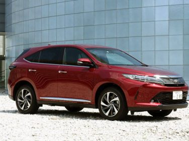 トヨタ・ハリアーに直噴ターボエンジン搭載しスポーティさを追加