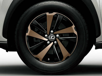 LEXUSは、NX300h／NX300をマイナーチェンジ　18インチアルミホイール