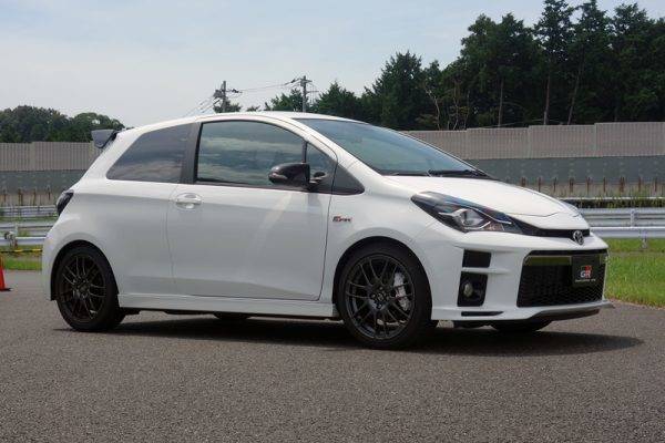 トヨタ　GRブランド　ヴィッツGRMN