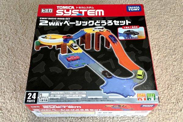 トミカ博で購入したトミカ　道路セット　S660付き