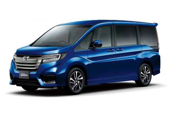 ホンダ　ステップワゴンをマイナーチェンジ　ステップワゴン スパーダ ハイブリッド