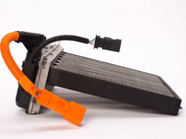 ボルグワーナー EV自動車メーカーの新型車に走行距離延長に貢献する最新ヒーターを供給