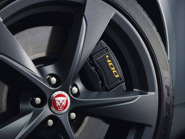 ジャガー　F-TYPE 400R　MY18　ブレーキキャリパー