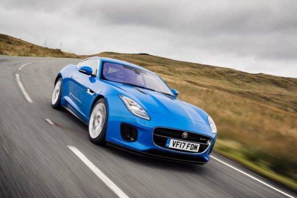 ジャガー　F-TYPE MY18