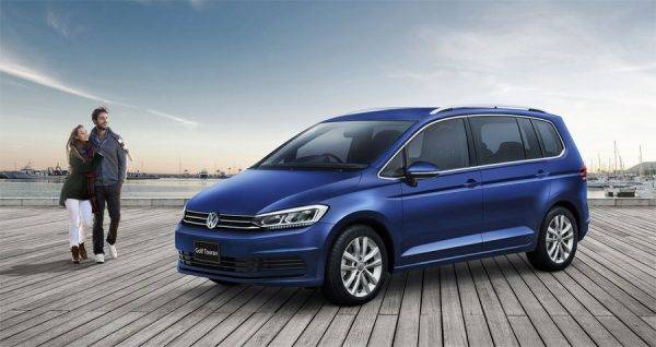 Golf Touran TSI Comfortline Tech Edition 2 フロントイメージ