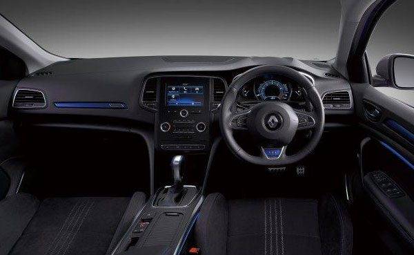 ルノー　新型メガーヌ　GT インテリア