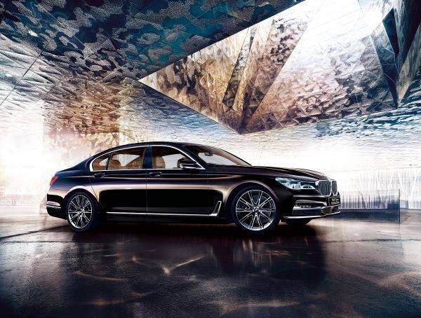 BMW 750Li Individual Edition　フロントイメージ