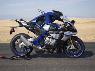 【東京モーターショー2017】ヤマハ ロッシ選手と戦うロボットが操るバイクなどを出展