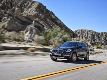 BMW 新型X3を発表