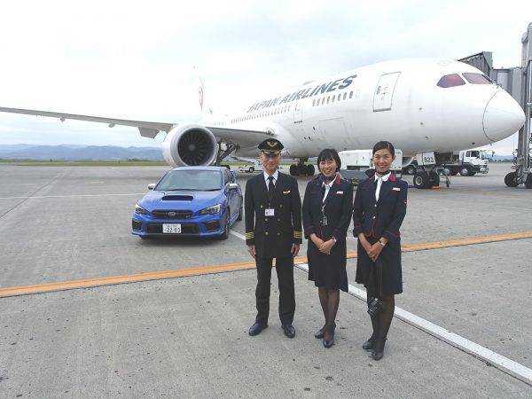 クルマとすごす日々 vol.6　ボーイング787−8　日本航空　チャーター機