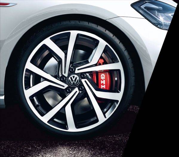 Golf GTI Performance　専用19インチホイール　レッドキャリパー