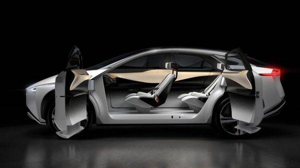 日産EV「NISSAN IMx」インテリア