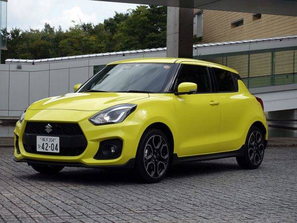 スズキ　スイフトスポーツ　試乗　フロントイメージ
