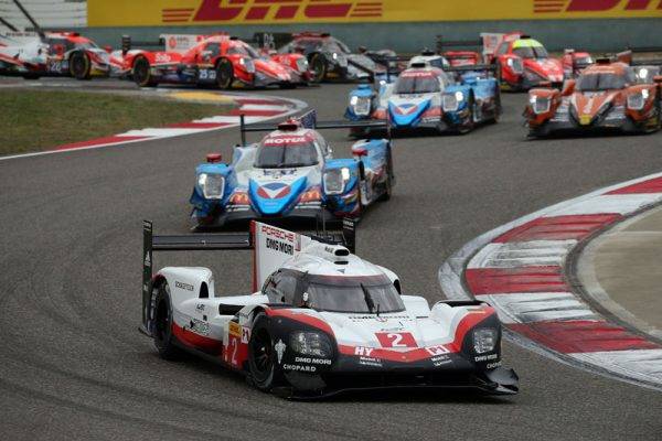 世界耐久選手権（WEC）第8戦　上海6時間レース　走行風景
