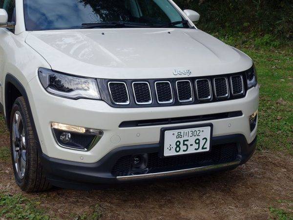 ジープ　コンパス　試乗　フロントフェイス
