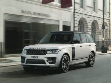 レンジローバー特別仕様車 SVO専用デザインを採用した限定15台の「RANGE ROVER SVO DESIGN EDITION」