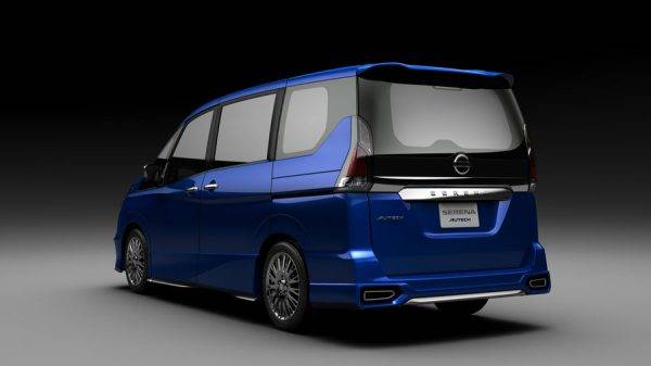 日産　ニスモ　オーテック　モデル拡充　セレナAUTECH　リヤイメージ