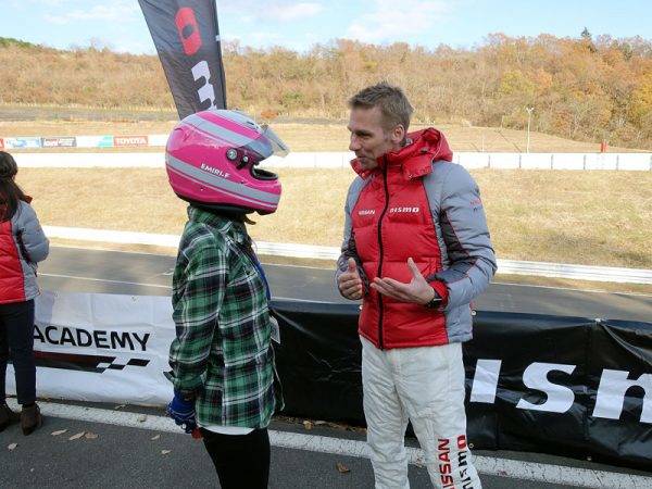 クルマと過ごす日々 vol.12　藤本えみりさんとミハエル・クルム氏