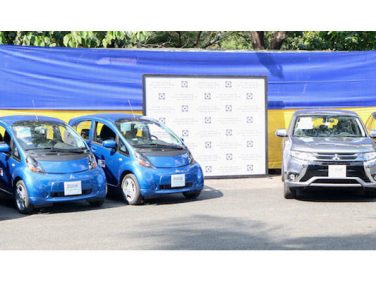 三菱 日本政府が三菱の電動車をフィリピンのエネルギー省に寄贈