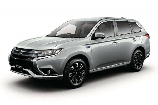 三菱 アウトランダーPHEV