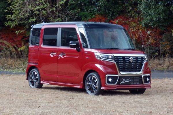 スズキ　新型スペーシアカスタム　フロントイメージ