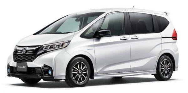 ホンダ　FREED Modulo X　フロントイメージ