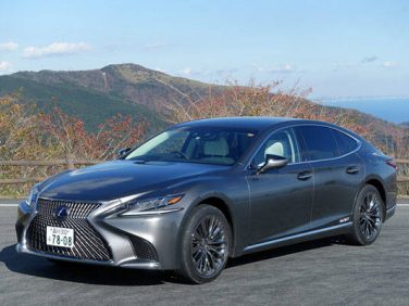 レクサスLS試乗記 ドライバーズカーへの脱却を目指す新型LS