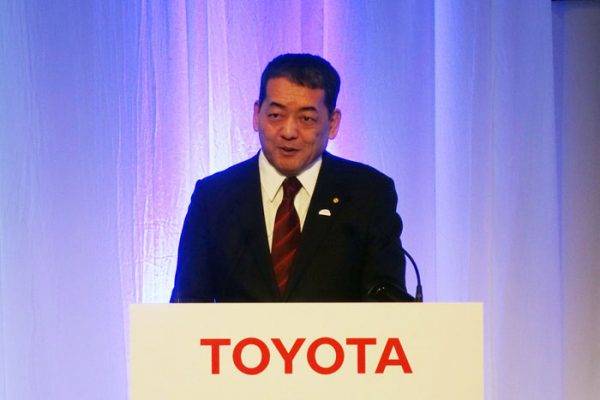 トヨタ　2030年に向けての電動化戦略を発表した寺師茂樹副社長