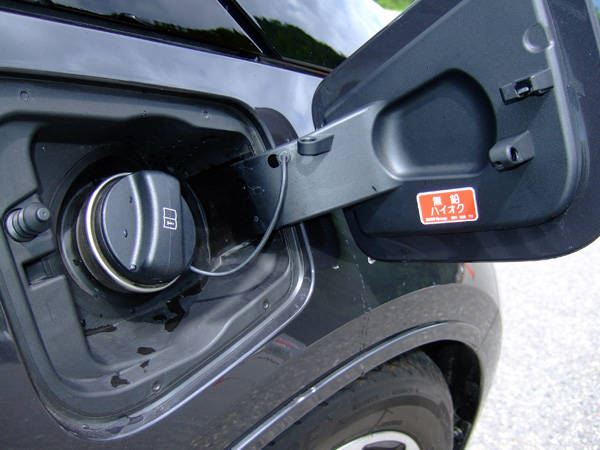 i3