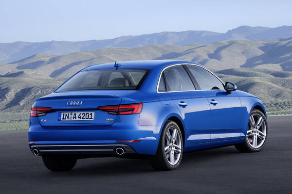 Audi A4 2.0 TFSI quattro