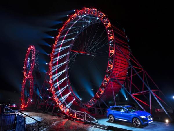 F-PACE_01