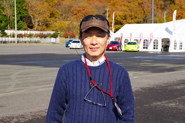 桂伸一氏